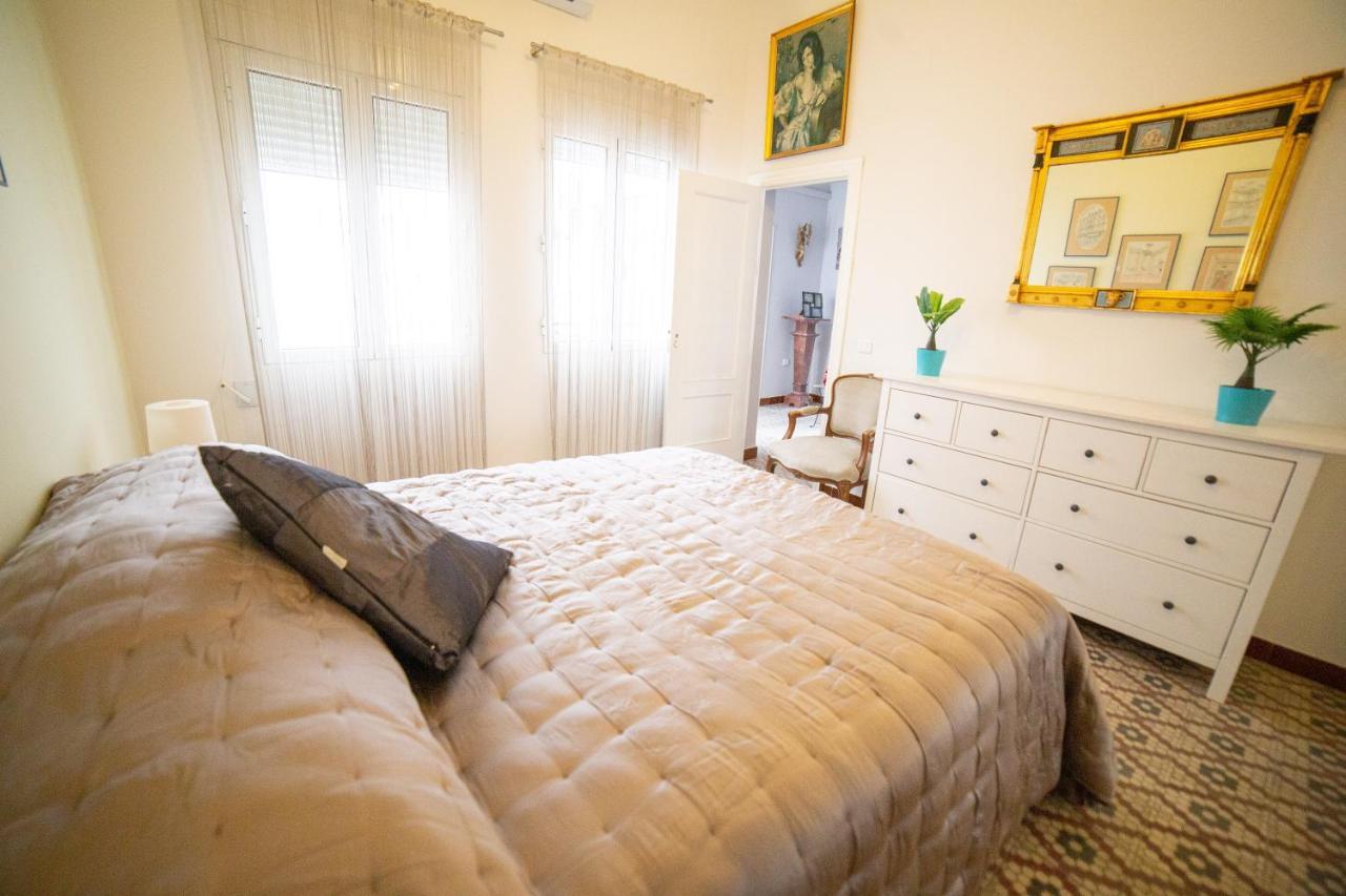 Casa Xanadu Seville - 6 Bedroom Andalusian Home With Terraces Zewnętrze zdjęcie